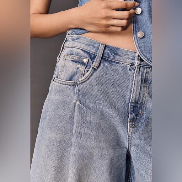 NWT Anthropologie Pilcro Pleated Culotte Wide-Leg Denim Shorts, Size 27 - Picture 5 of 10